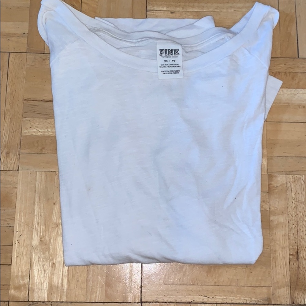 VICTORIA SECRET OVERSIZED LONG SLEEVE